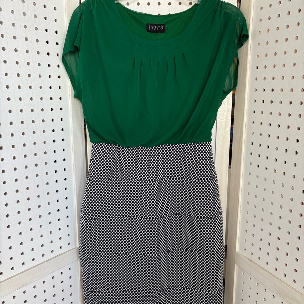 Enfocus Studio Emerald Green Apparel